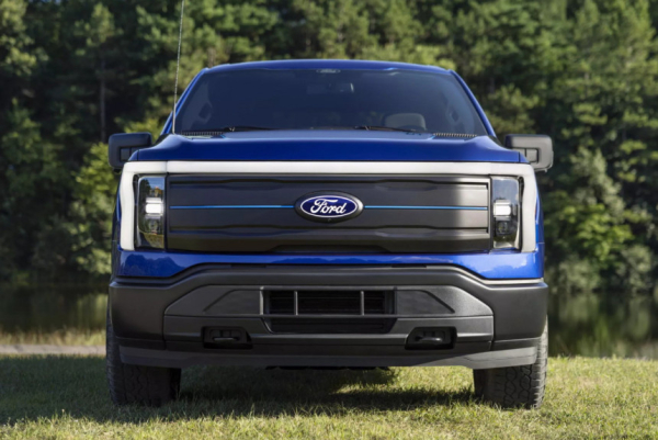 Компания Ford пересмотрела свою стратегию электрификации 