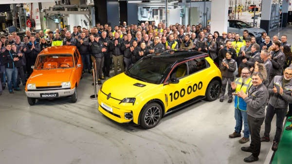 Группа Renault погрузилась в убытки из-за компании Nissan Группа Renault погрузилась в убытки из-за компании Nissan