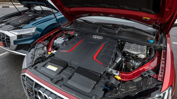 Удваиваем шансы понять супердизель V8 4.0 с Audi SQ7 и SQ8 Удваиваем шансы понять супердизель V8 4.0 с Audi SQ7 и SQ8