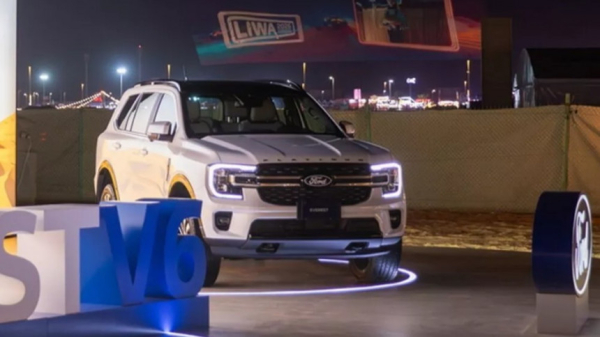 Внедорожник Ford Everest Tremor обрел бензиновый мотор V6 Внедорожник Ford Everest Tremor обрел бензиновый мотор V6