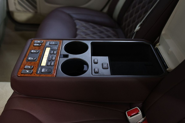 Когда старый премиум-класс &ndash; не финансовая ошибка: опыт владения Lexus LS430 (XF30)